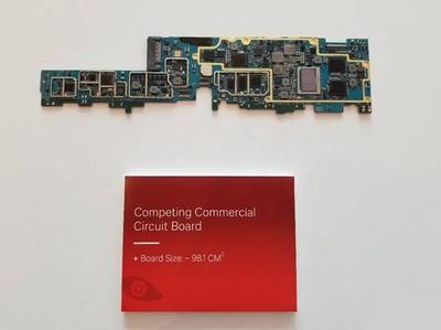 高通骁龙835移动PC平台原型机电路板